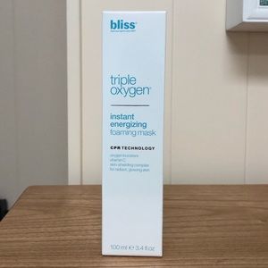 Triple Oxygen Instant Energizing Foaming Mask